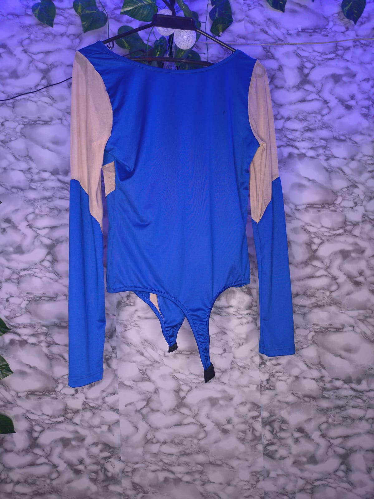 Body Mujer Manga Larga Azul Rey con Mangas Nude Bicolor Talla M
