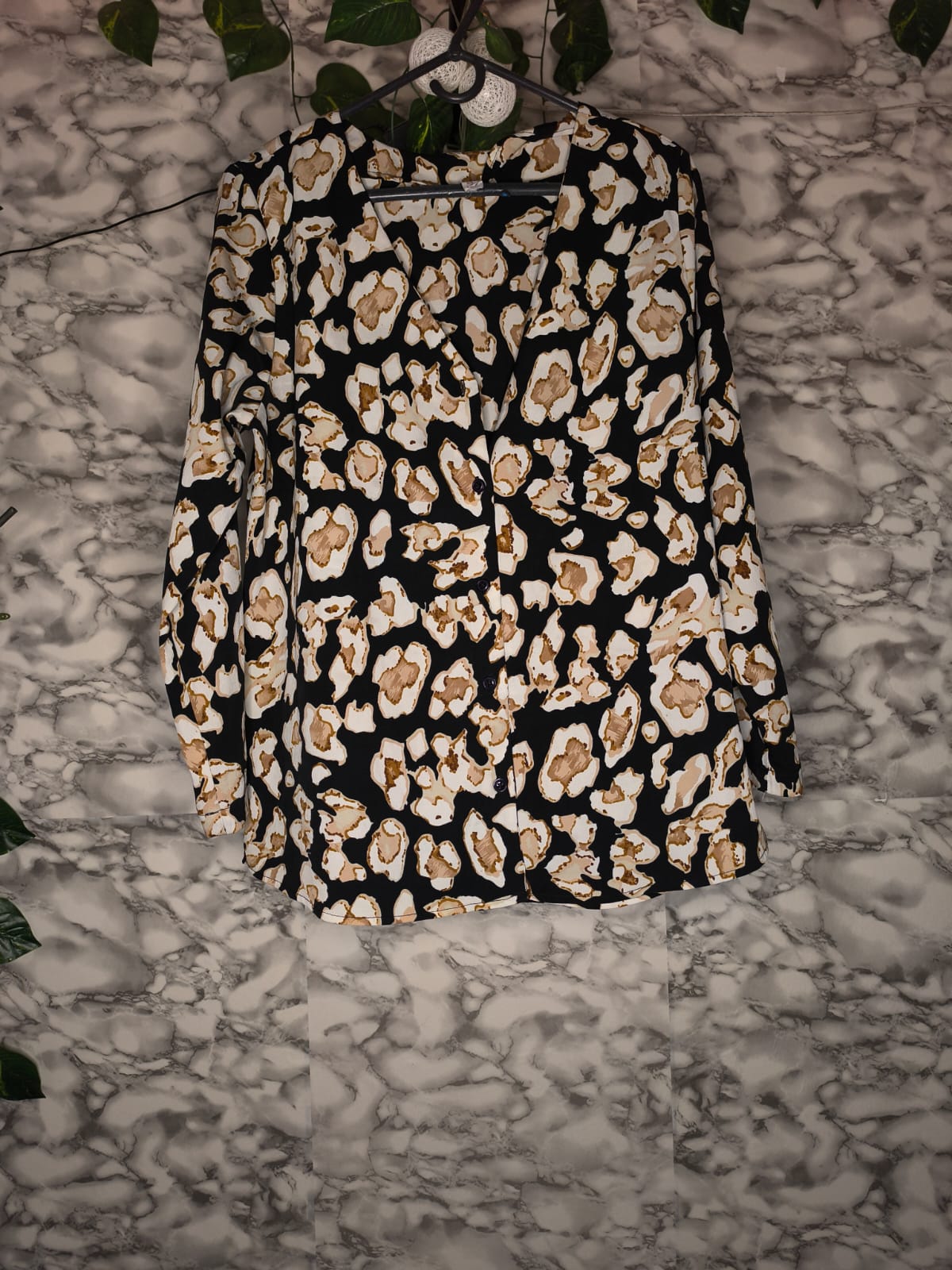 Blusa Mujer Animal Print Leopardo Negro Crema y Café Dorado Talla S
