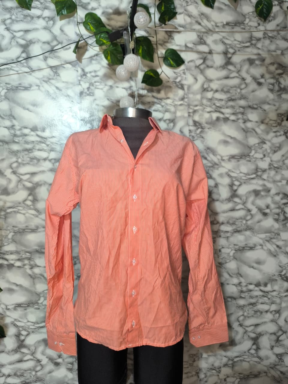 Camisa de Vestir Slim Fit a Rayas Naranjas y Blancas – Exclusiva By Camisería Europea