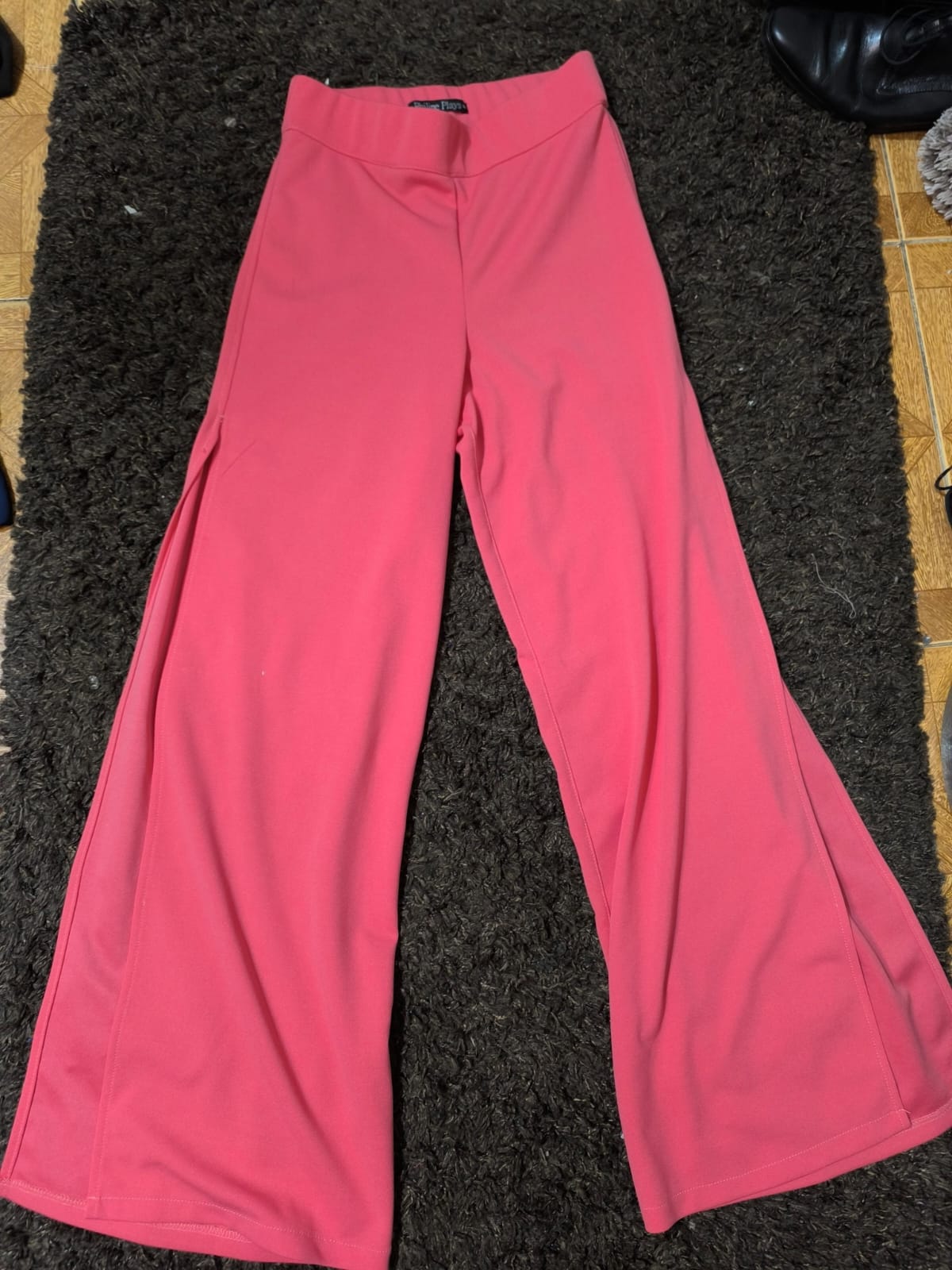 Pantalón Palazzo Bota Ancha con Aberturas Laterales – Philine Plays Talla M