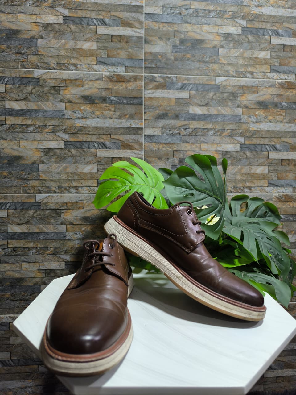 Zapatos Derby Marrón Chocolate Suela Crema – Beaker