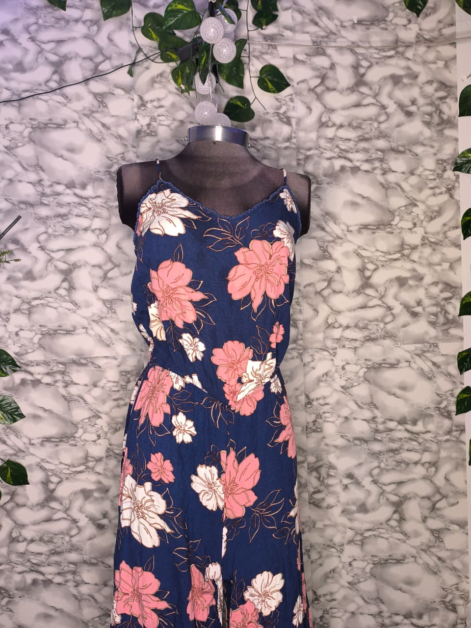 Enterizo Mujer Floral Maxi Flores Azul Marino Rosa y Blanco con Encaje Talla M