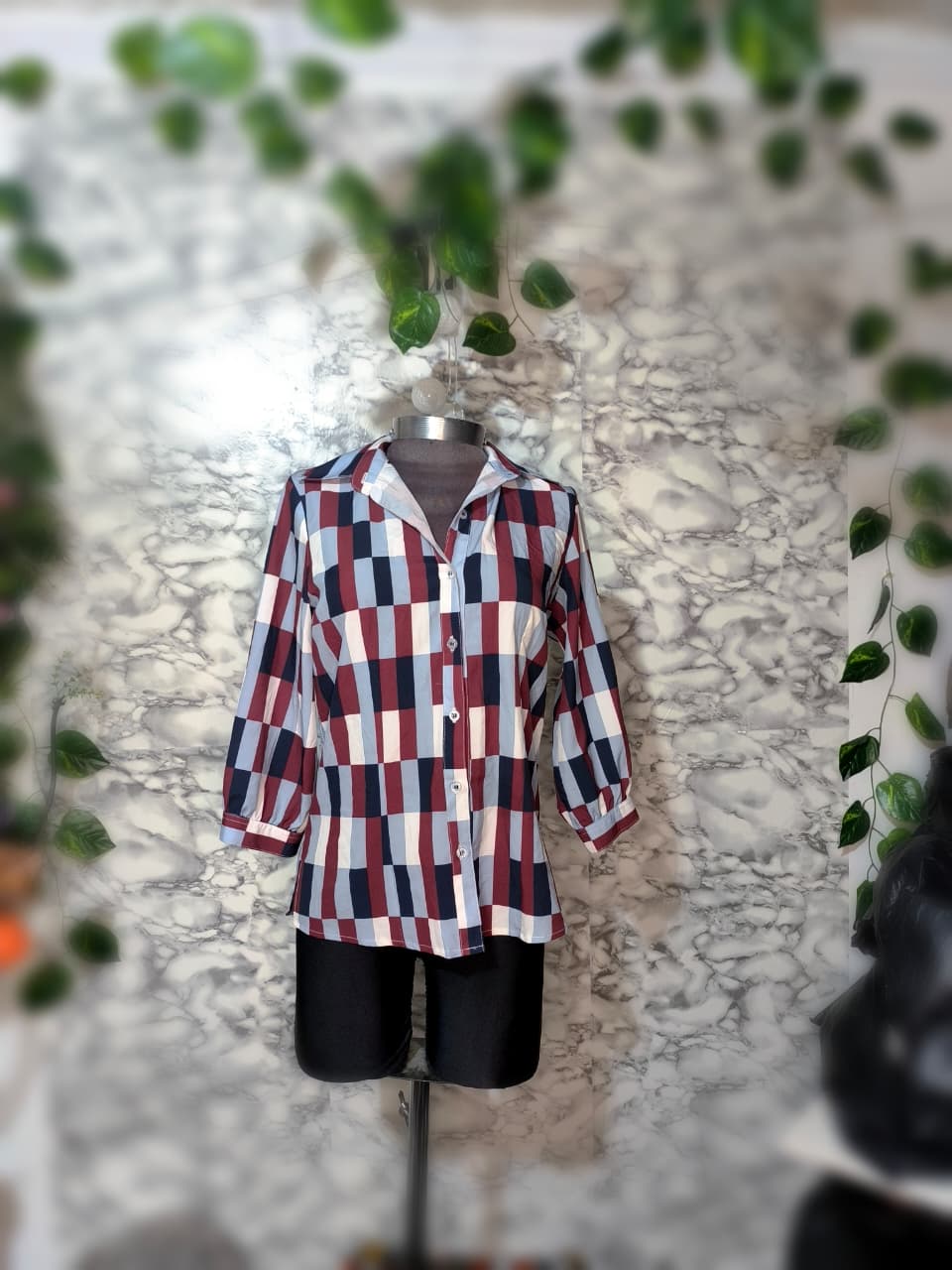 Camisa Geométrica Vintage Mangas 3/4 – Nicols