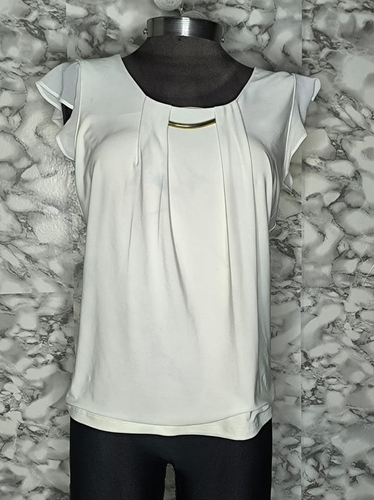 Blusa Elegante con Pliegues y Detalle Dorado – Xuss Talla M
