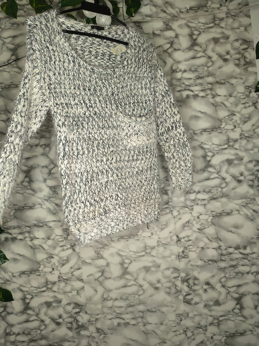 Suéter Tejido Oversize Jaspeado Blanco y Negro
