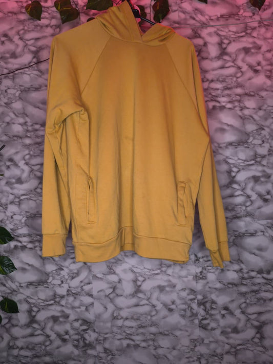 Hoodie Oversize Amarillo Pastel Minimalista