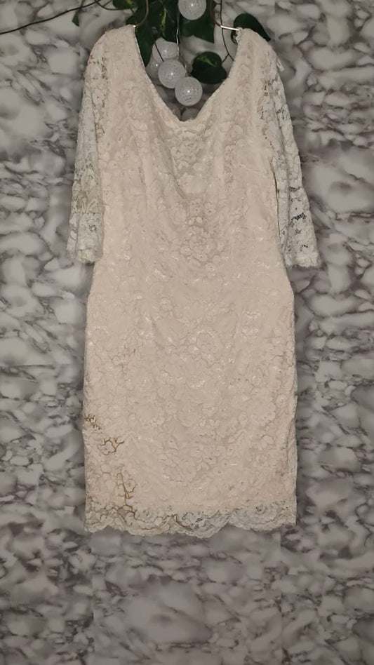 Vestido de Cóctel Encaje Floral Crema – Soibleu